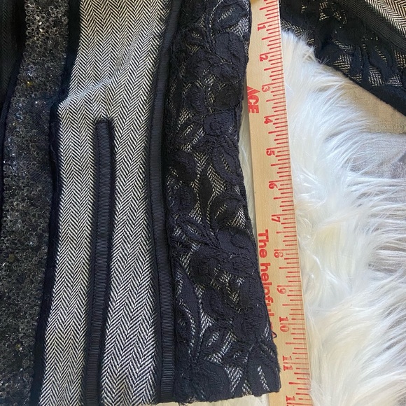 WHBM Sz 6 Elegant Black and Gray Herringbone Wool Blend Women's Jacket - Picture 14 of 16